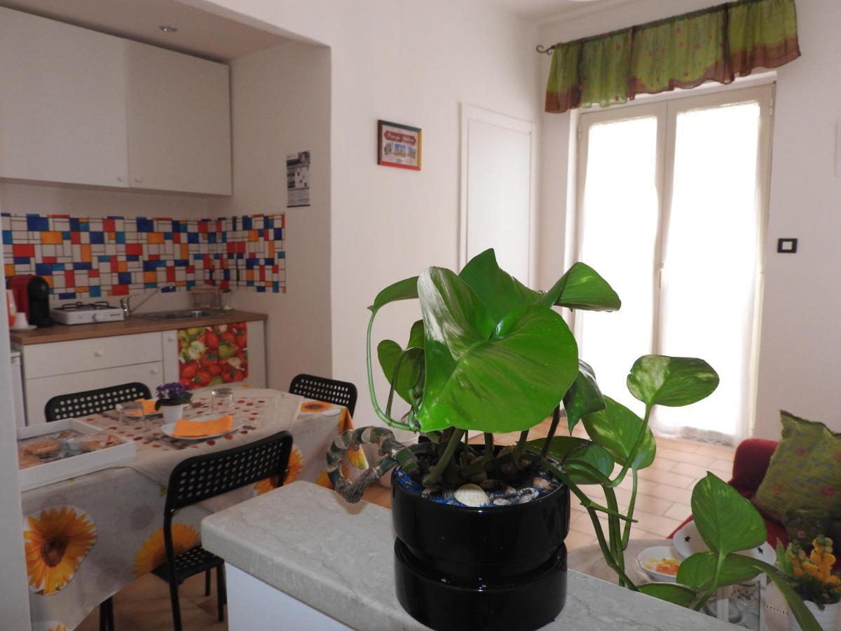 Casa Principe Umberto Apartment Mazzarino Екстериор снимка